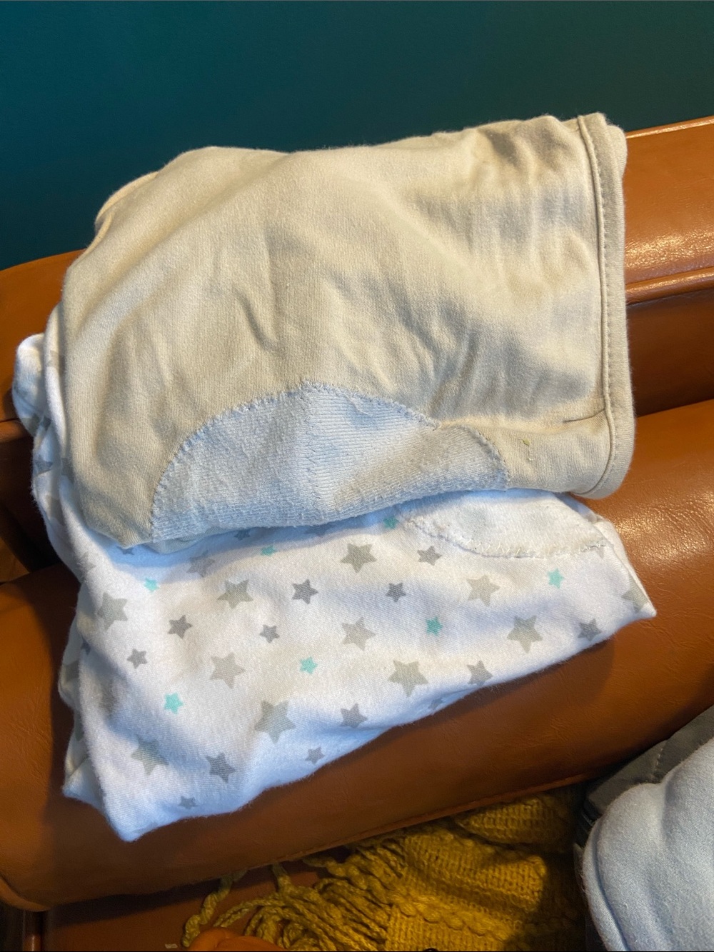 SwaddleMe White and Light Gray Star Print Swaddle Blanket Set
